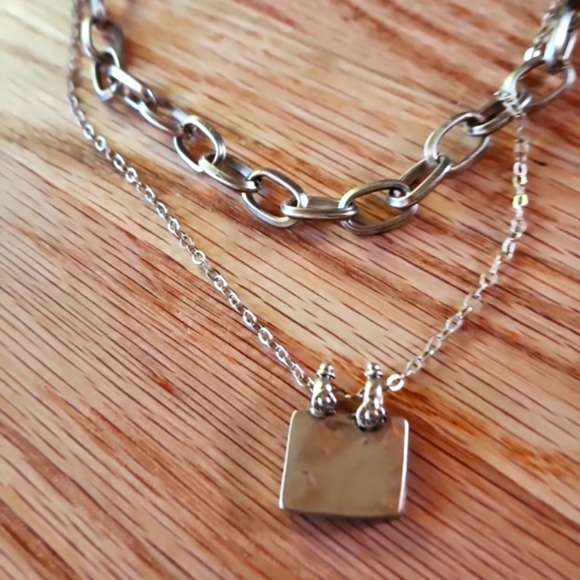 Anthropology Layered Necklace, gold tones 16 - 18 inch - Picture 2 of 5